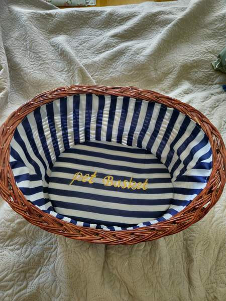 Lemmikkikori / peti Helsinki - valokuva 1