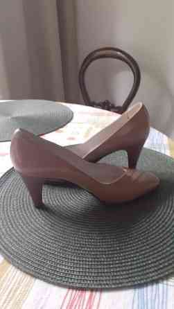 Italialaiset  KORKOKENGÄT  nude / beige Хювинкяя