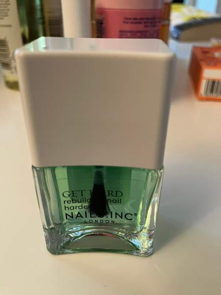 Nail Inc Get hard kynsilakka Helsinki - valokuva 1