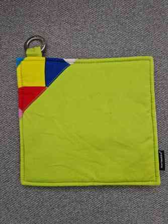 Marimekko patalappu metallirenkaalla Helsinki