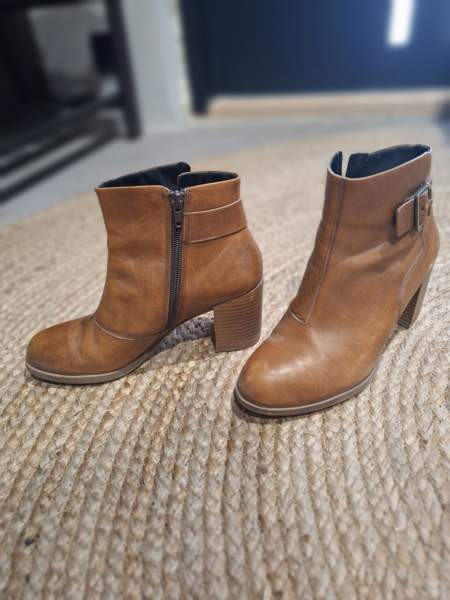 Vagabond nilkkurit Espoo - valokuva 1