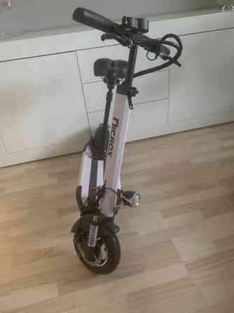 Sähköpotkulauta Nitrox 400w istuimella, ei vaadi liikennevakuutusta. Oulu