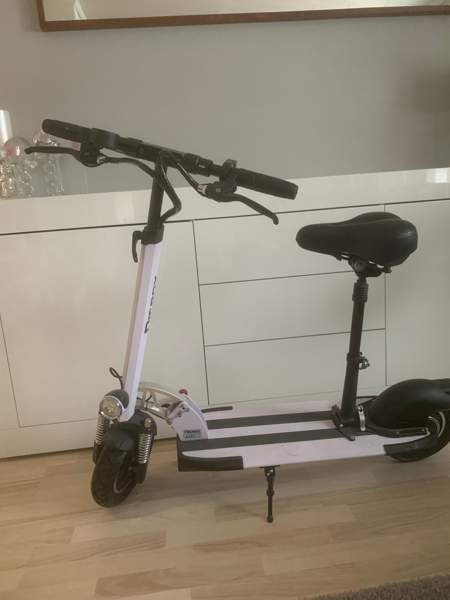 Sähköpotkulauta Nitrox 400w istuimella, ei vaadi liikennevakuutusta. Oulu – foto 1