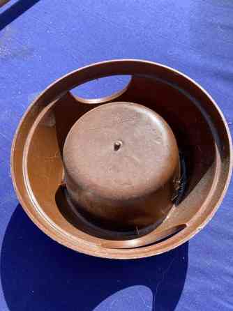 Englannissa tehty ruokakuppi Kissalle/Pienelle Koiralle Alavus