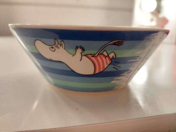 Uimahyppy kulho Kaarina - valokuva 3