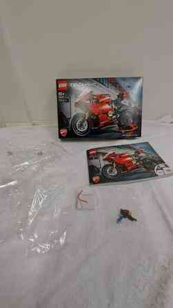 Lego technic settejä Inari