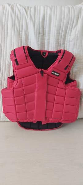 Jacson turvaliivi Jaervenpaeae – foto 2