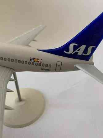 Boeing 737 pienoismalli SAS Vihti