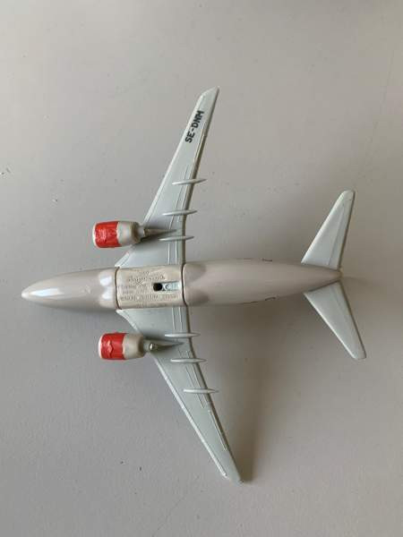 Boeing 737 pienoismalli SAS Vihti – foto 8