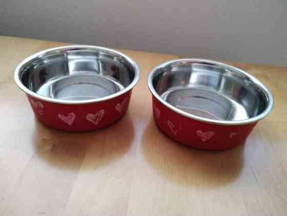 2 kpl ruokakuppia Эспоо