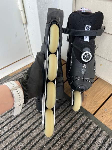 Naisten rullaluistimet Kajaani – foto 3