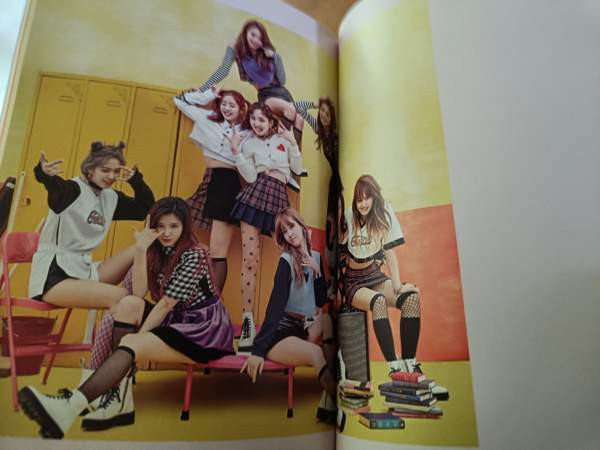 Twice Twicecoaster Lane 2 albumi Lahti – foto 4