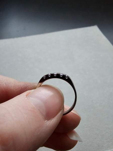 Hopeinen rivisormus Пори - изображение 2