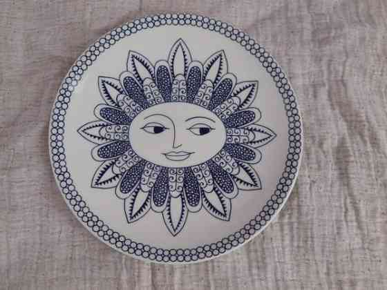 Arabia 140 v keräilylautanen Ulla Kaarina