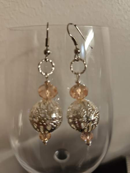 Hand Made korvikset Helsinki - изображение 1