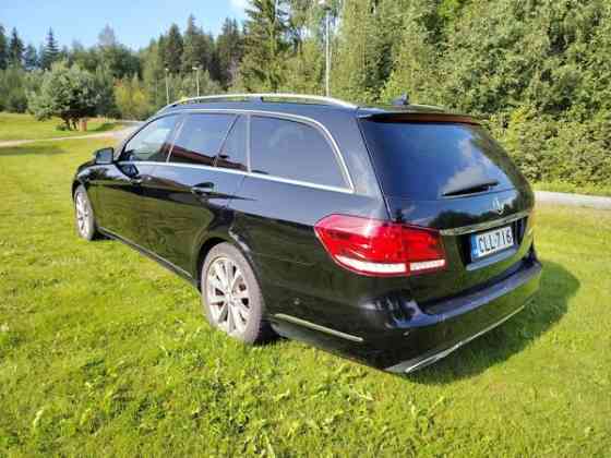 Mercedes-Benz E Ruovesi