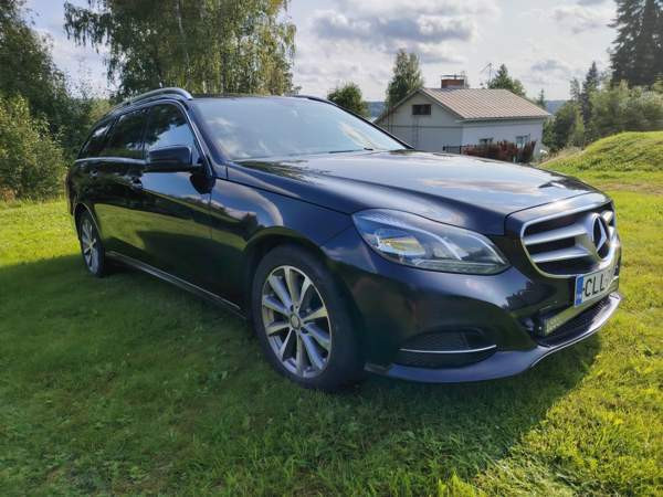 Mercedes-Benz E Ruovesi - изображение 1