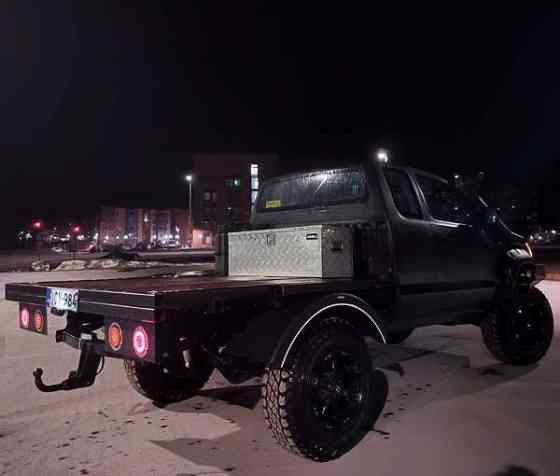 Toyota Hilux Nurmijaervi