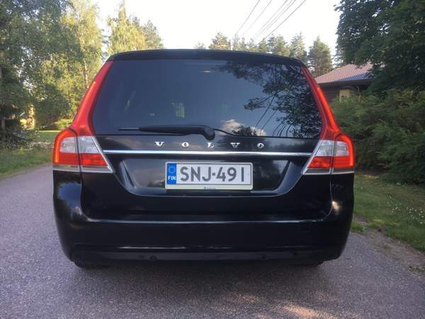 Volvo V70 Pyhtää - valokuva 8