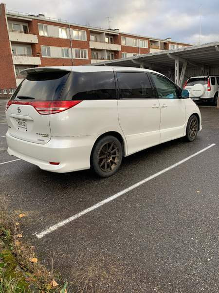 Toyota Estima Lieksa - photo 5