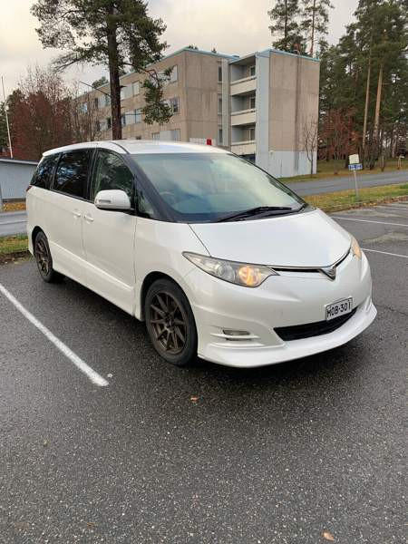 Toyota Estima Lieksa - photo 3