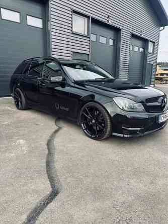 Mercedes-Benz C Вихти