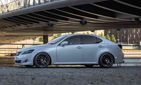 Lexus IS Vihti