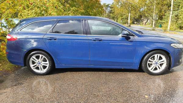 Ford Mondeo Turtkul - valokuva 3