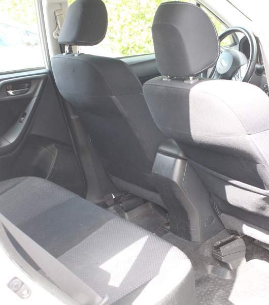 Subaru Forester Jokioinen - valokuva 7