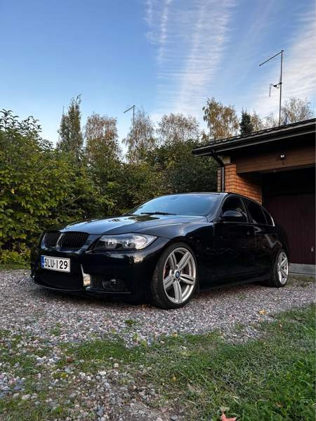 BMW 330 Kushnarenkovo - photo 2