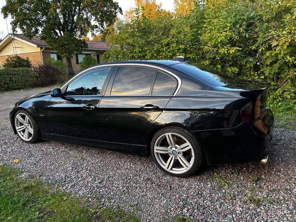 BMW 330 Kushnarenkovo - photo 7