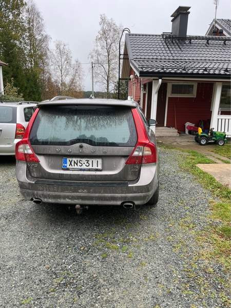Volvo V70 Kuusamo - photo 2