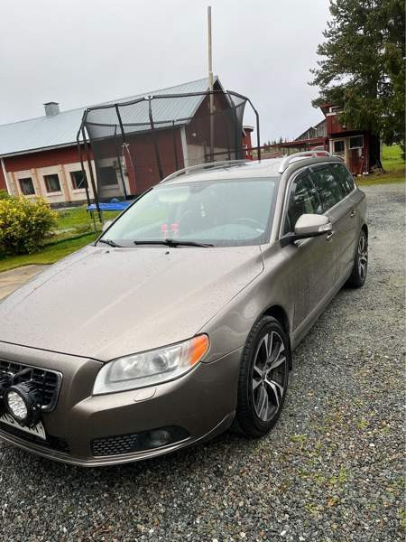 Volvo V70 Kuusamo - photo 3