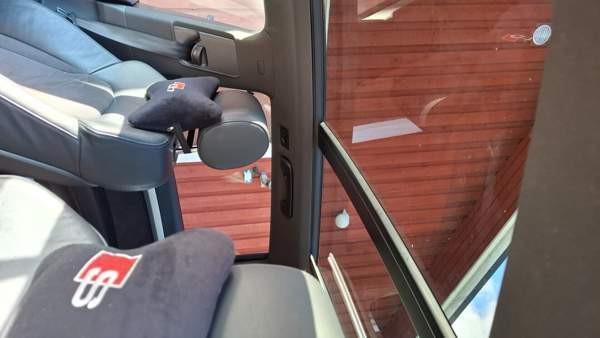 Audi Q7 Hafnarfjoerdur - photo 8