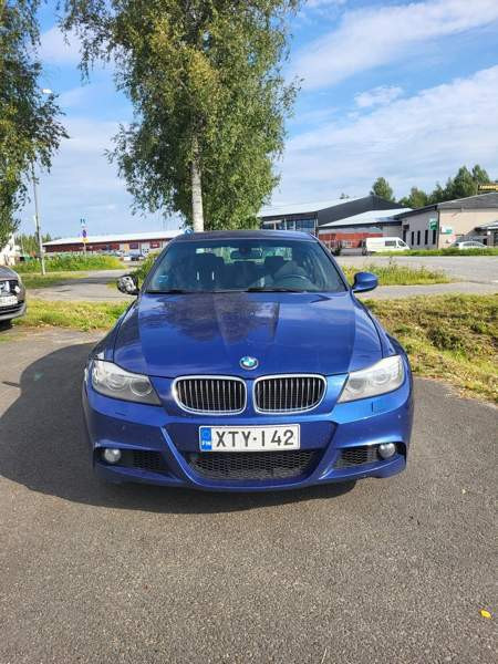 BMW 330 Kemin - valokuva 1