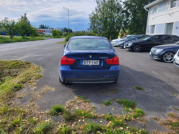 BMW 330 Kemin - valokuva 4