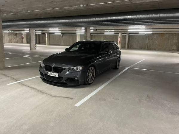 BMW 320 Turtkul - valokuva 2