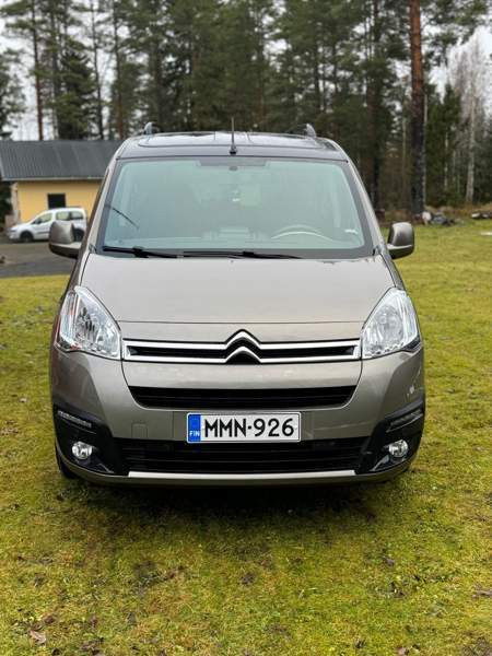 Citroen Berlingo Parkano - изображение 1