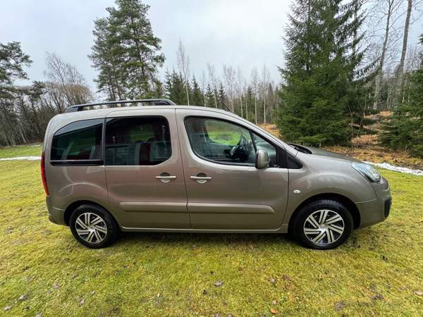 Citroen Berlingo Parkano - изображение 5