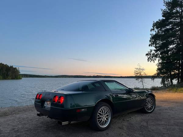 Chevrolet Corvette Vesilahti - valokuva 4