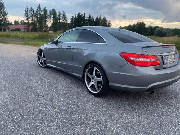 Mercedes-Benz E Tampere - valokuva 6