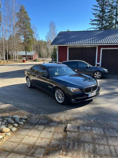 BMW 740 Jalasjärvi - изображение 1