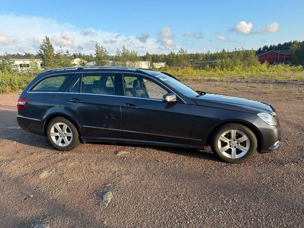 Mercedes-Benz E Хамина - изображение 1