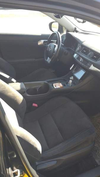 Lexus CT Tampere - valokuva 6