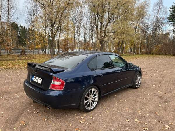 Subaru Legacy Kouvola - valokuva 3