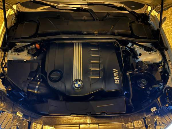 BMW 330 Helsinki - valokuva 8