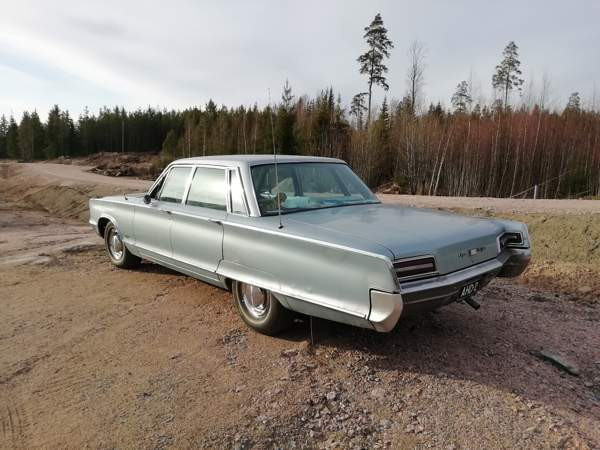 Chrysler New Yorker Sredneuralsk - valokuva 3