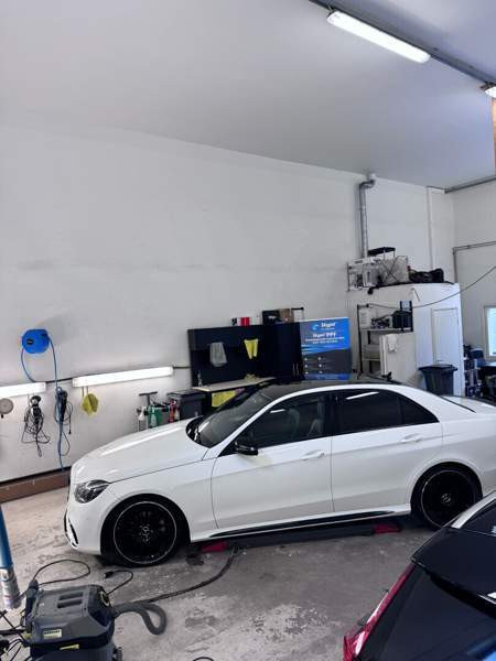 Mercedes-Benz E Хювинкяя - изображение 4