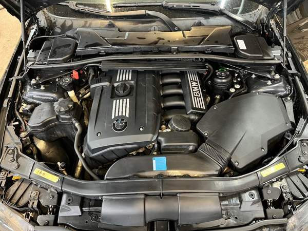 BMW 325 Ikaalinen - valokuva 7