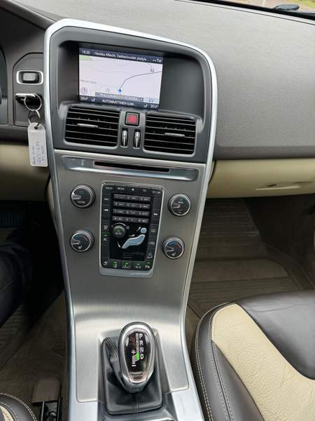 Volvo XC60 Helsinki - valokuva 7
